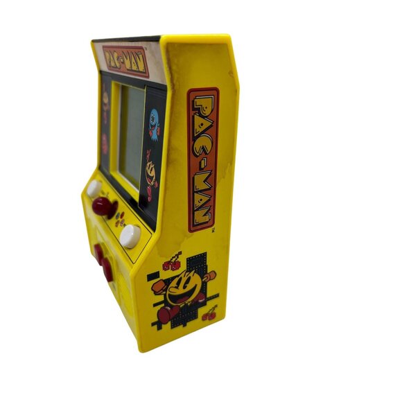 PacMan Bandai Mini Handheld Arcade Video Game 09521 6" Great Working Condition - Picture 2 of 5